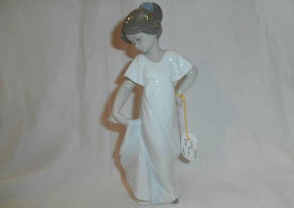 Sold at Auction: 3 Piece Lladro Group